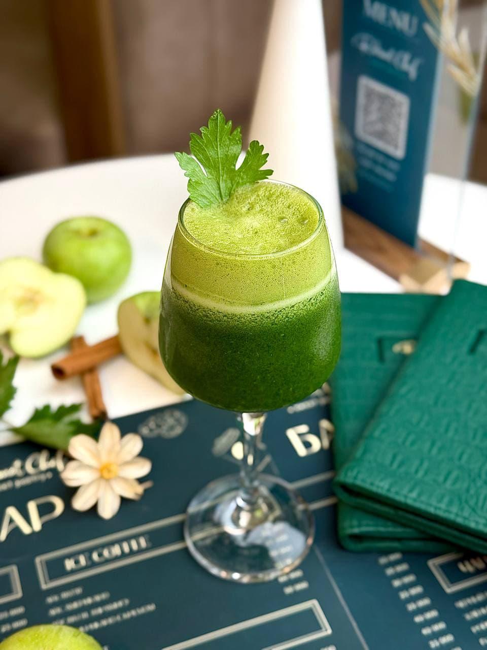 Яблоко сельдерей